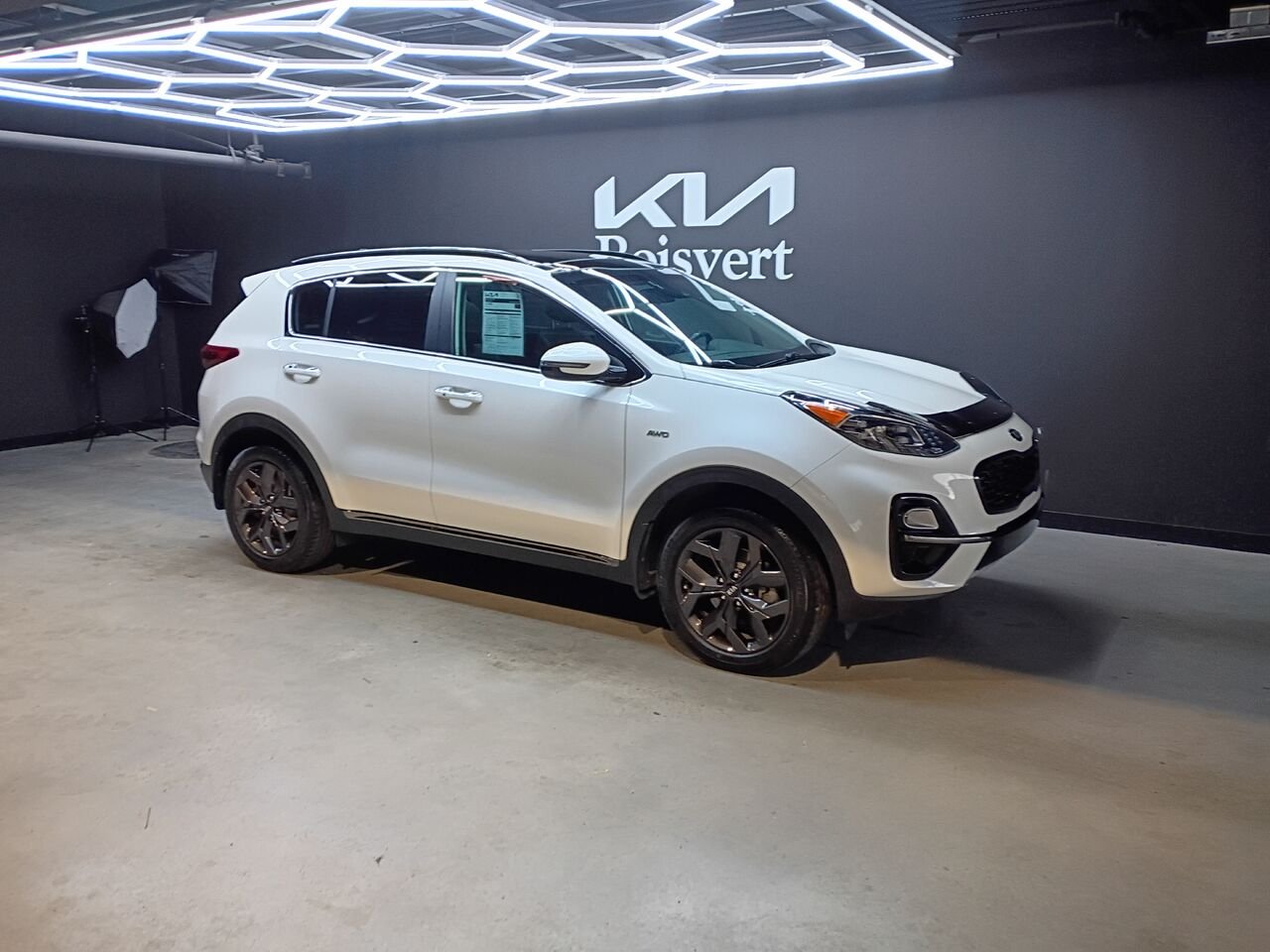 2021 Kia Sportage White Blainville - photo #4