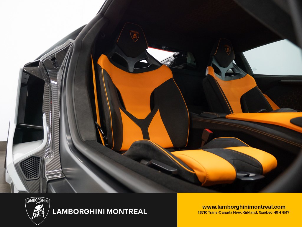 2024 Lamborghini Revuelto PRE-OWNED Kirkland - photo #24