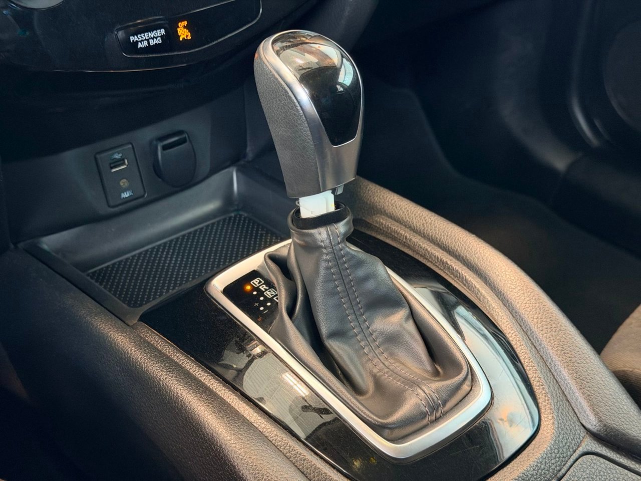 2018 Nissan Qashqai White Notre-Dame-des-Prairies - photo #26