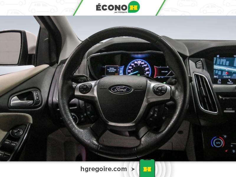 2018 Ford Focus White Laval - photo #15