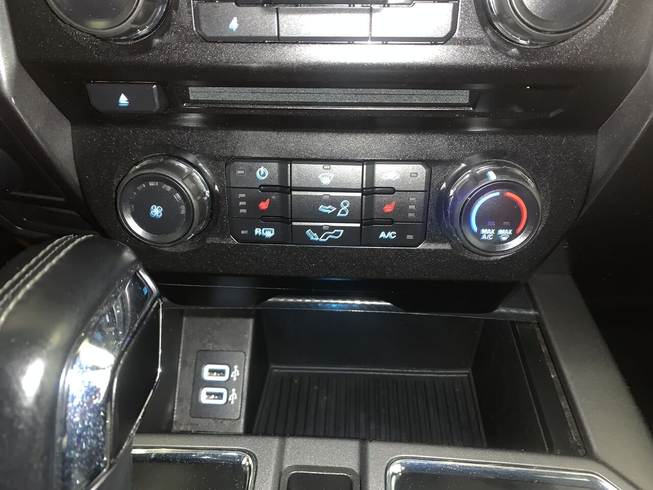 Ford F-150 SUPERCREW XLT XLT, SPORT, 302A, 5.0L 2018 Noir Châteauguay - photo #31