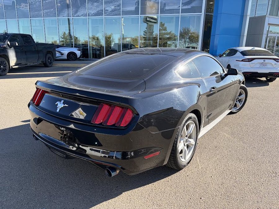 2017 Ford Mustang V6 Coupe 3.7L | Manual Transmission Black