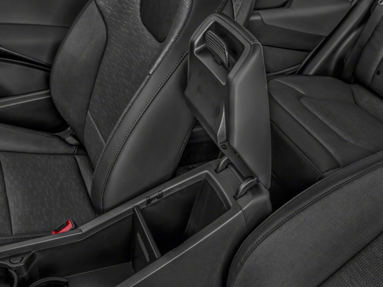 Kia Niro 2026 Vert paysage urbain Nantes - photo #6