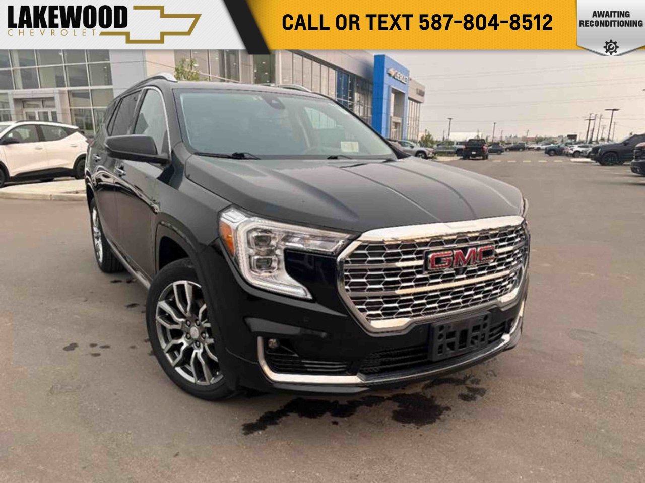 2022 GMC Terrain AWD 4dr Denali Black Sherwood Park - photo #0