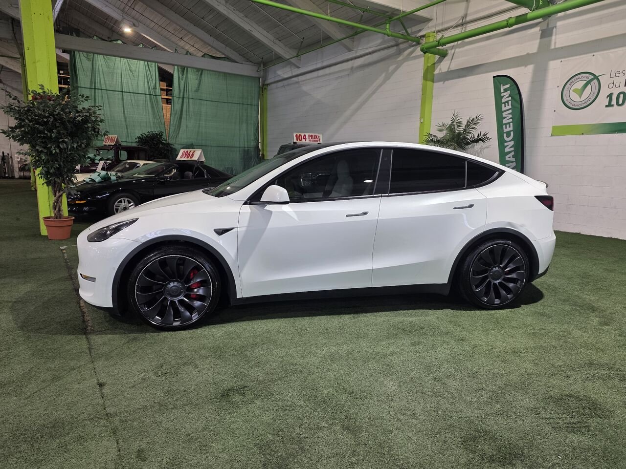 2022 Tesla Model Y White  - photo #2