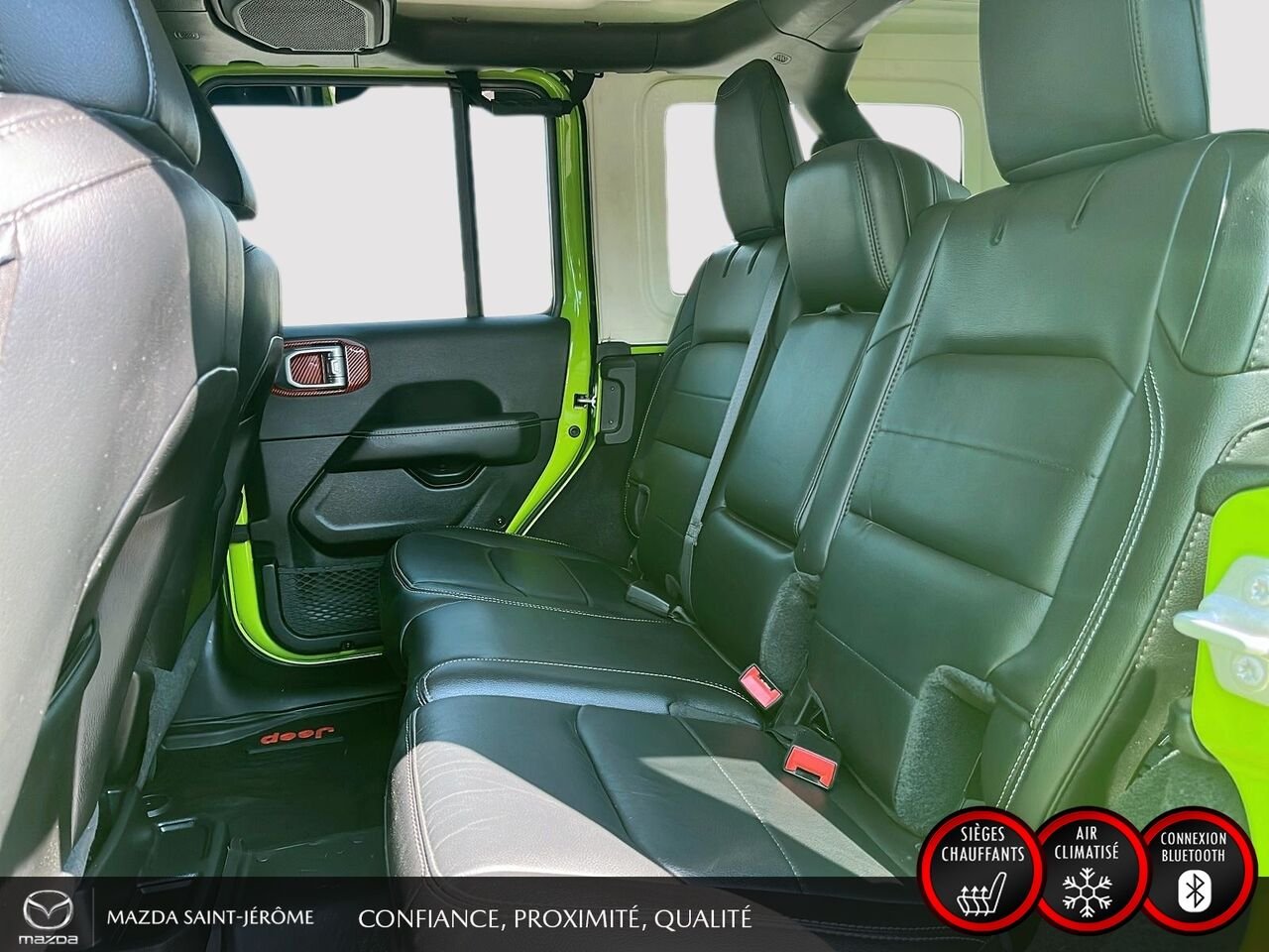 Jeep Wrangler Unlimited Sahara | LIFT KIT | GROS PNEUS | CUIR | 2021 Vert Saint-Jérôme - photo #19