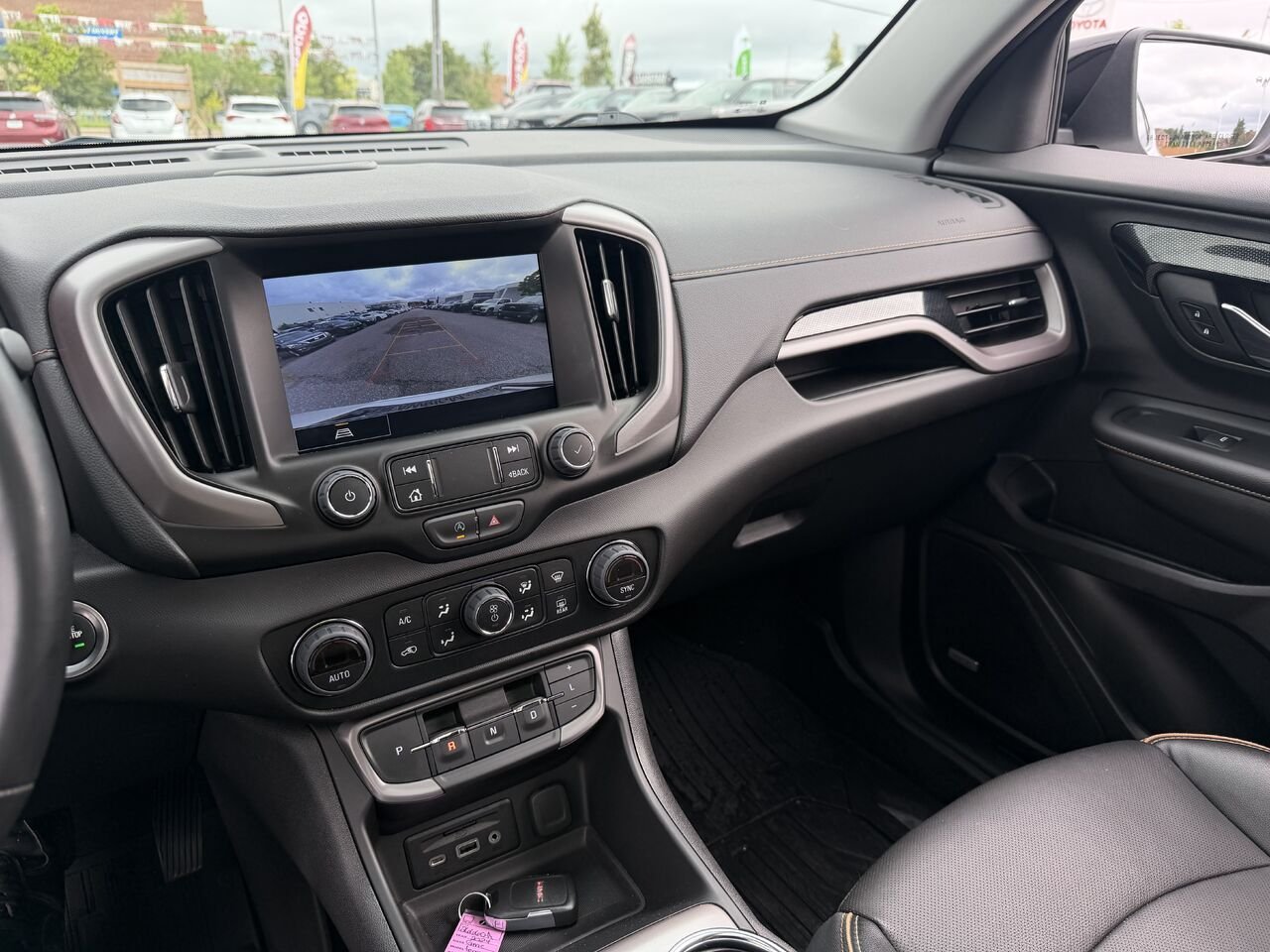 GMC TERRAIN AT4 AT4 4 portes TI 2024 Blanc Gatineau - photo #6