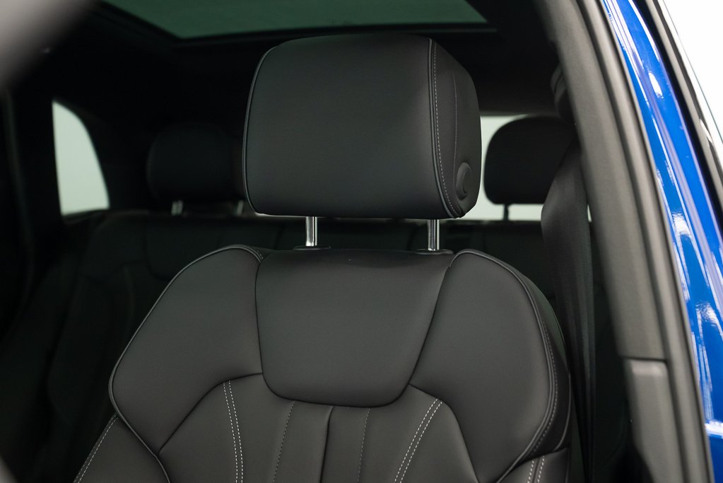 2023 Audi Q5 Blue Saint-Eustache - photo #13