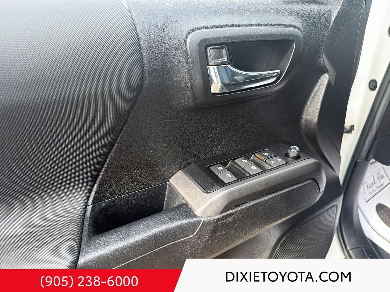 2023 Toyota Tacoma TRD SPORT 4WD / V6 / HEATED SEATS / TOYOTA SAFETY SENSE / CARPLAY AND ANDROID AUTO White Mississauga - photo #7