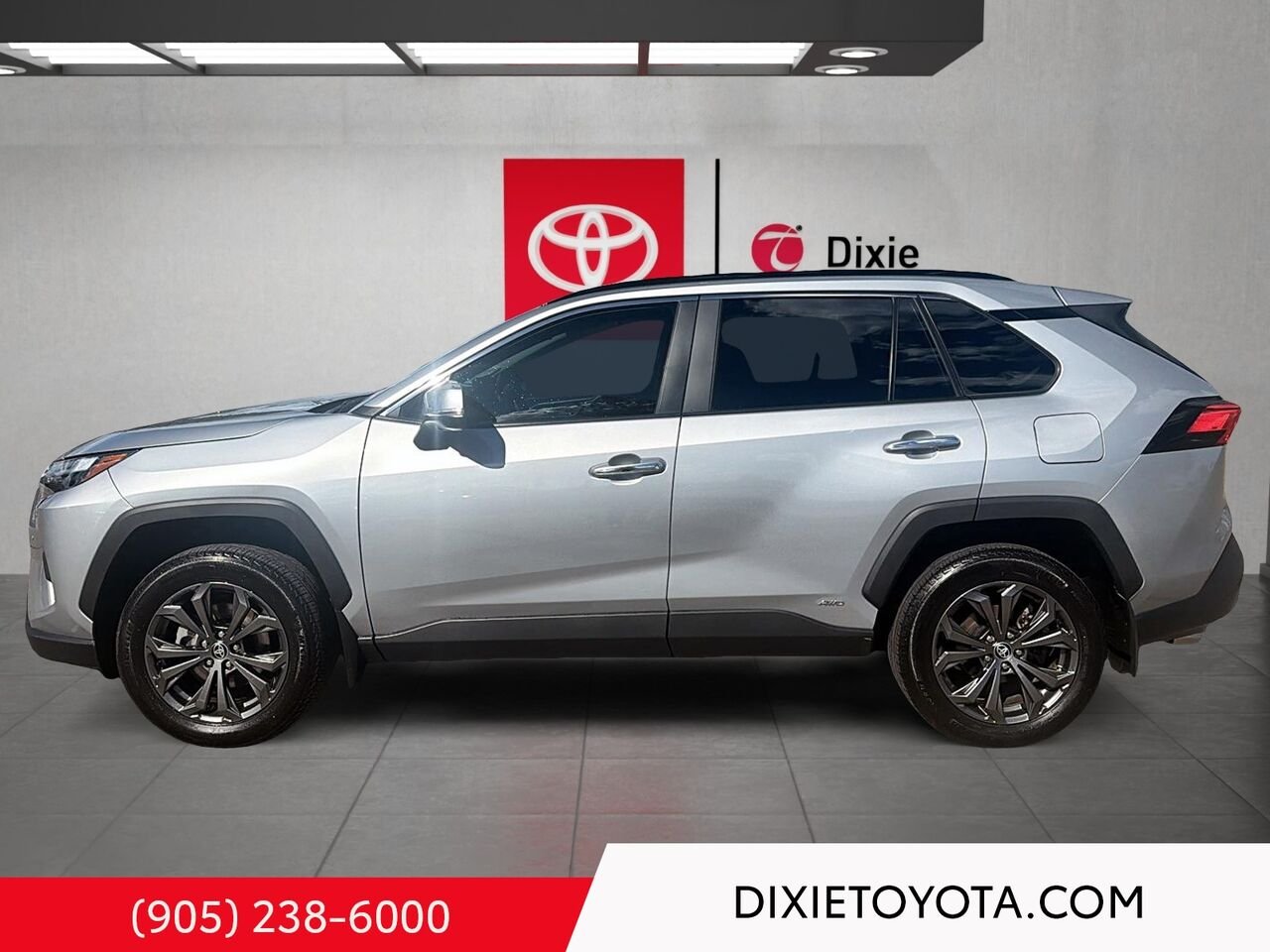 2023 Toyota RAV4 Hybrid Limited AWD / CLEAN CARFAX / HEATED AND VENTILATED SEATS / MOONROOF / ALLOY WHEELS / CARPLAY AND ANDROID AUTO Silver Mississauga - photo #5