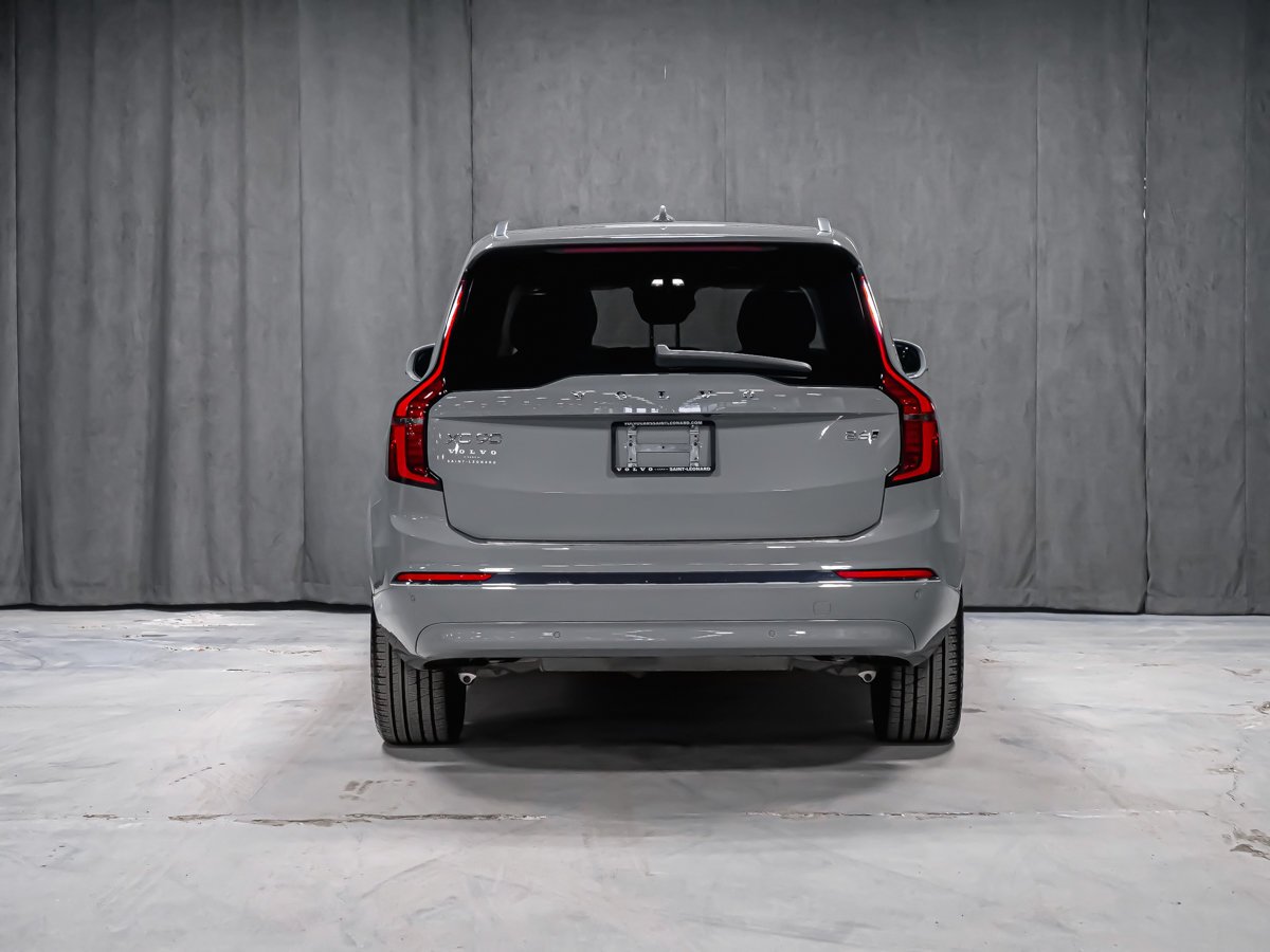 Volvo XC90 B6 ULTRA BRIGHT HARMAN KARDON AFFICH. TÊTE HAUTE 2026 Gris Montréal - photo #4