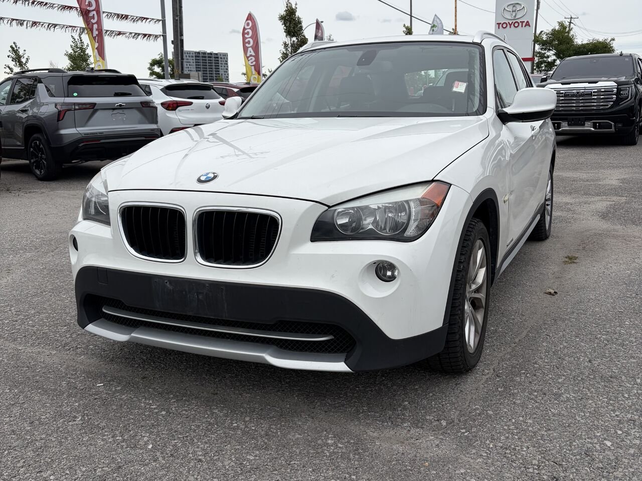2012 BMW X1 XDRIVE28I 5028i 4 portes à traction intégrale White Gatineau - photo #0