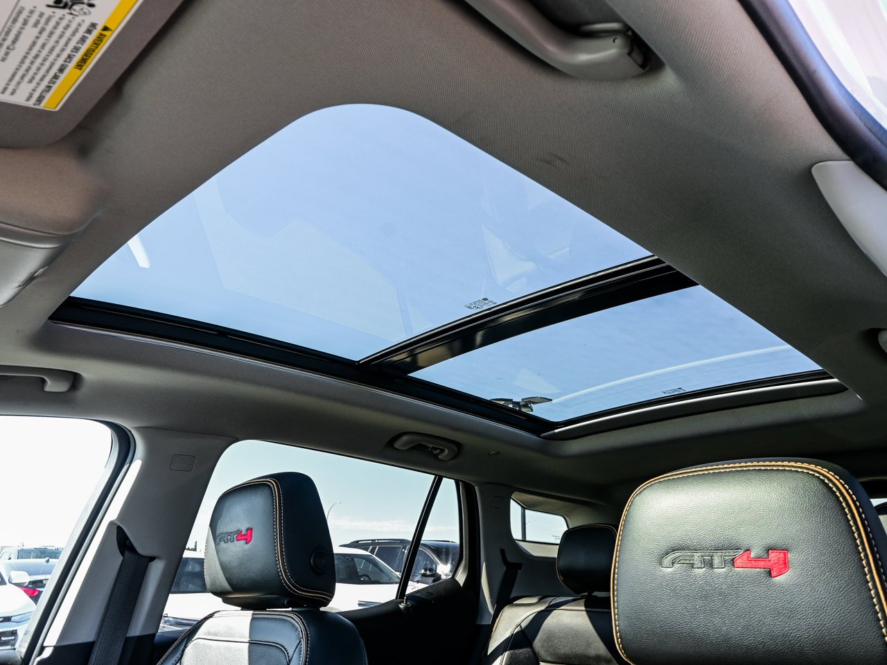 2022 GMC Terrain AWD 4dr AT4 White Sherwood Park - photo #15