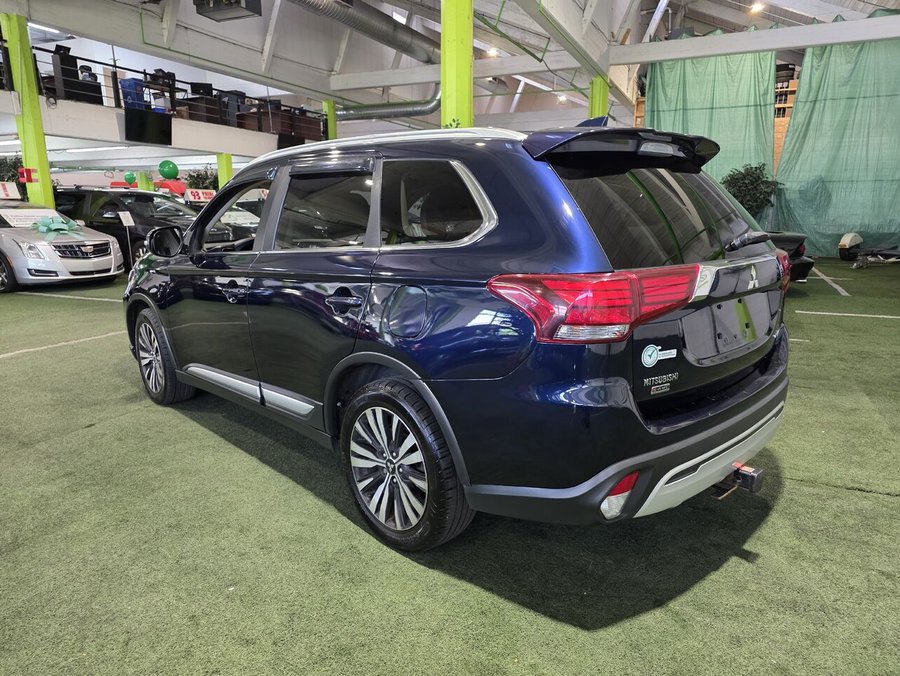 2019 Mitsubishi Outlander 2019 Blue