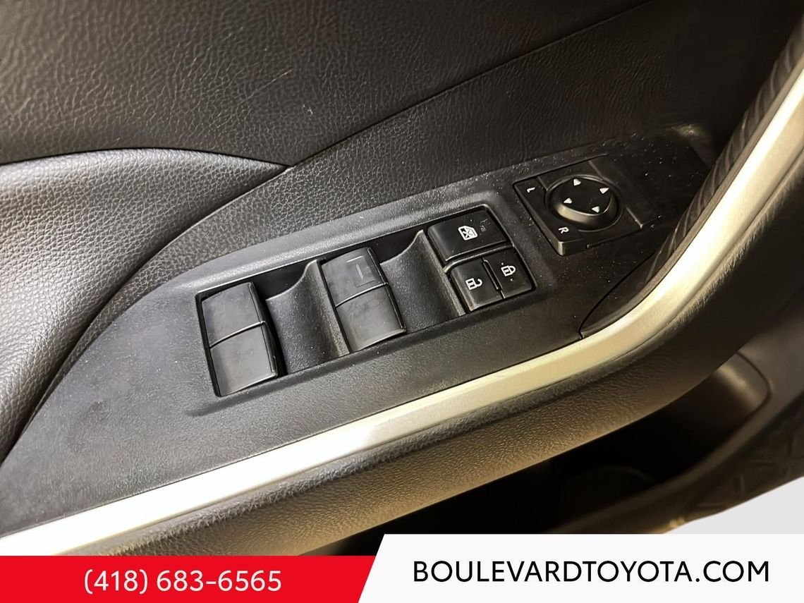 Toyota RAV4 531711-109 | LE 2025 Noir Québec - photo #3