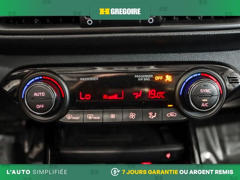 2024 Kia Forte Grey Blainville - photo #24