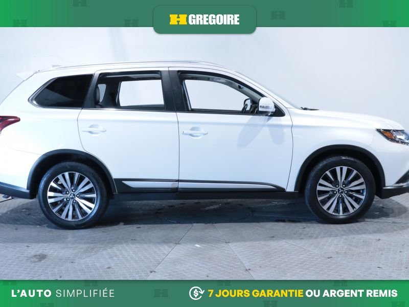 Mitsubishi Outlander 822416A | EX-L AWD AUTO AC CUIR TOIT MAGS CAM RECULE 2020 Blanc Laval - photo #10