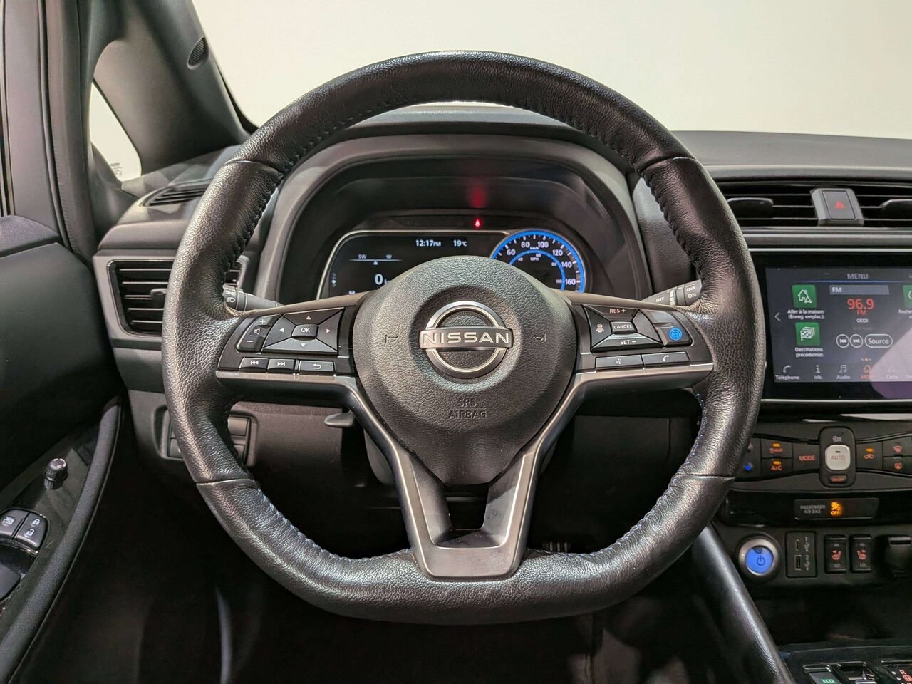 2024 Nissan LEAF SV PLUS Hatchback Blue Val-David - photo #14