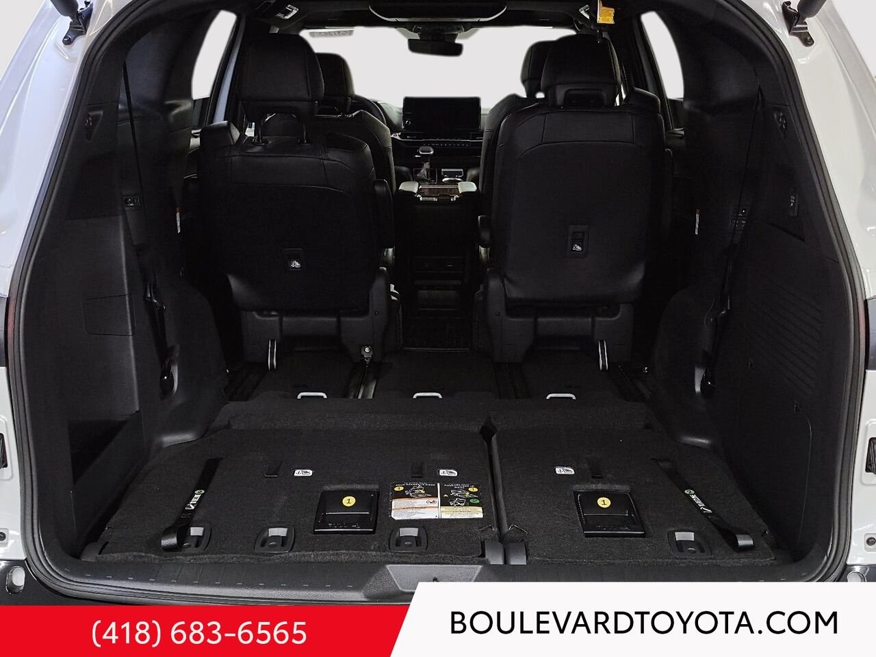 2026 Toyota Sienna 531863-48 | LIMITED, 7 PLACES White Québec - photo #26