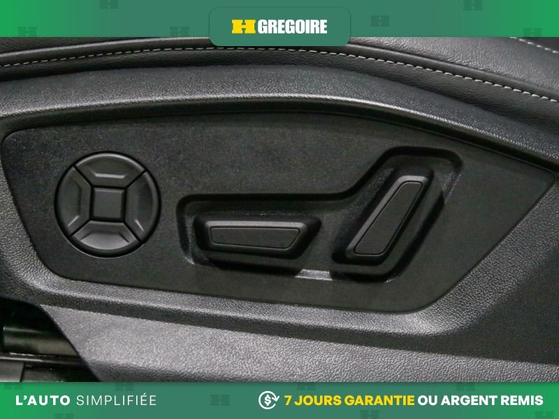 2025 Audi Q8 Black Blainville - photo #13