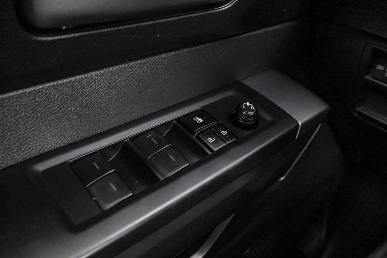 2024 Toyota Tundra 4x4 Crewmax SR Black Sherwood Park - photo #15