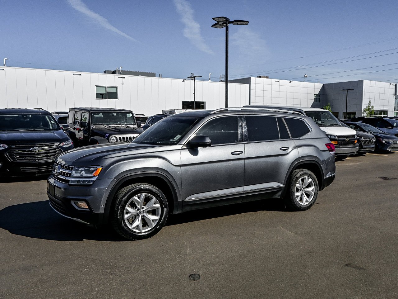 2018 Volkswagen Atlas Execline 3.6 FSI 4MOTION Grey Sherwood Park - photo #9