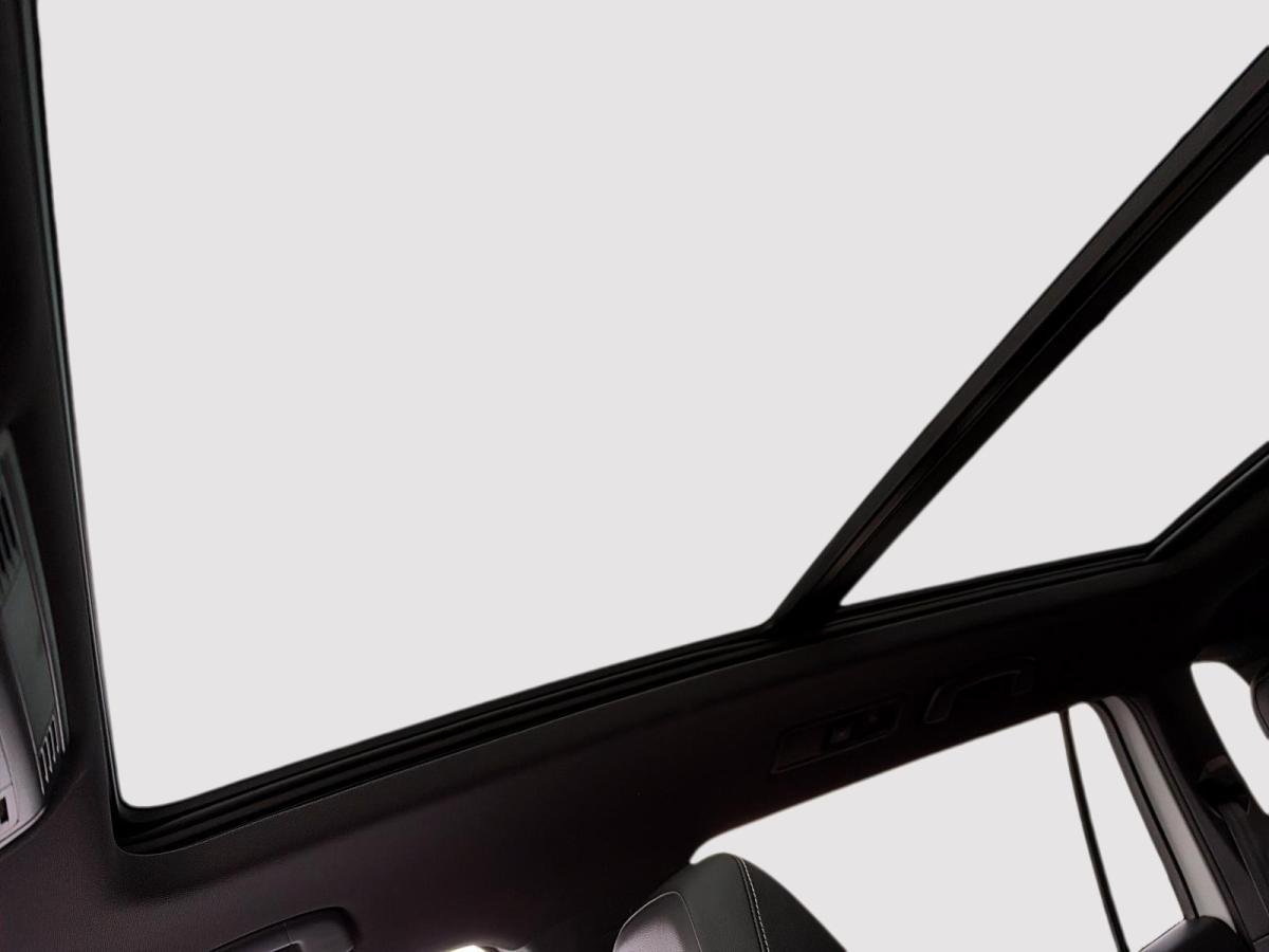 Volkswagen Tiguan 2023 Blanc Rouyn-Noranda - photo #14