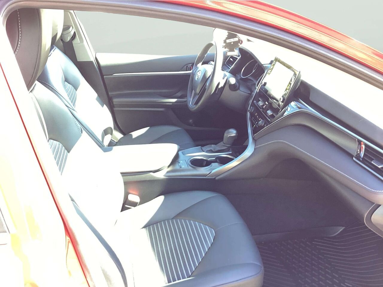 2024 TOYOTA CAMRY SE boîte de vitesses automatique Red Gatineau - photo #18