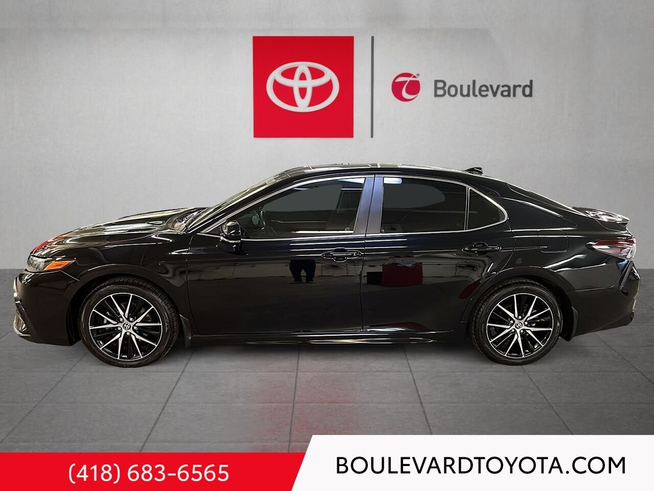 2024 Toyota Camry 100207A-88 | SE Black Québec - photo #5