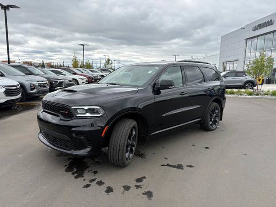 2026 Dodge Durango GT Plus Blacktop AWD 3.6L 7-Passenger | Leather Heated & Vented Seats Black