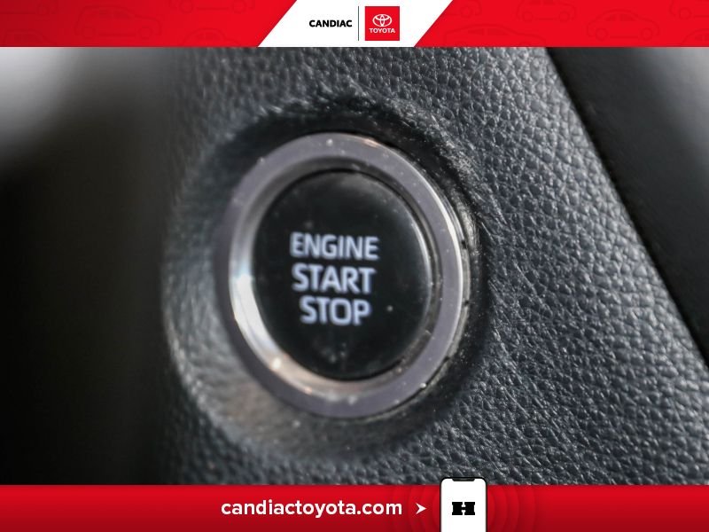 2019 Toyota Corolla White Laval - photo #22