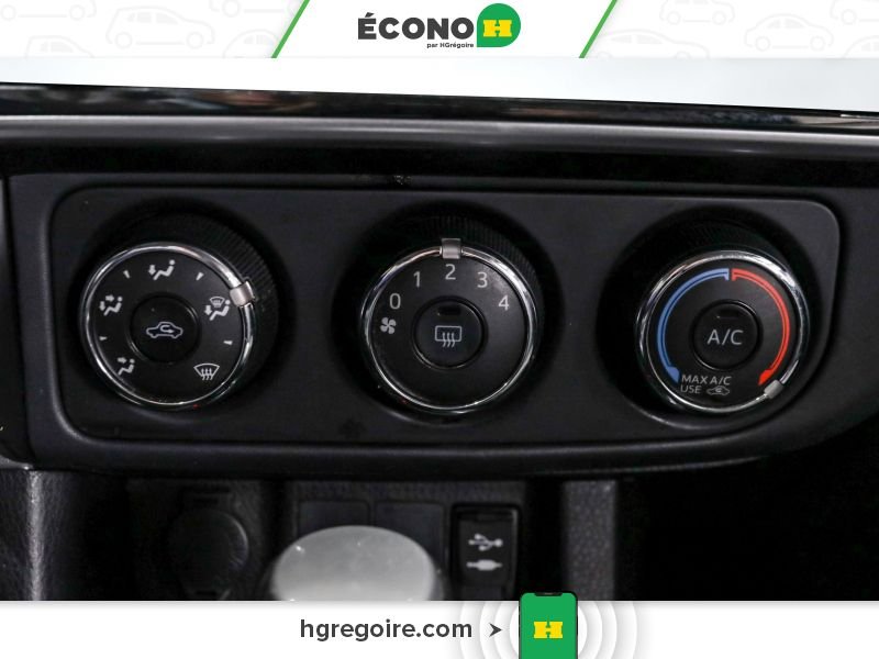 Toyota Corolla 727210A | CE AUTO A/C GR ELECT CAM RECUL BLUETOOTH 2019 Blanc Laval - photo #15