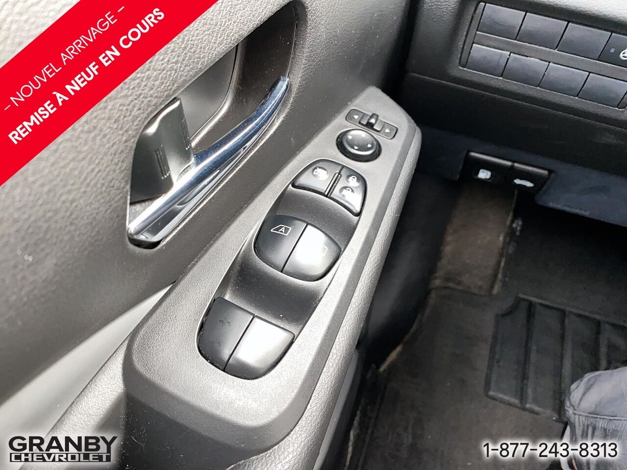 Nissan Kicks SR TA | 27-0120A 2021 Noir Granby - photo #11