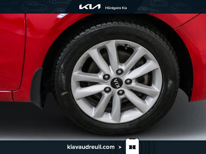 2017 Kia Forte Red Laval - photo #27