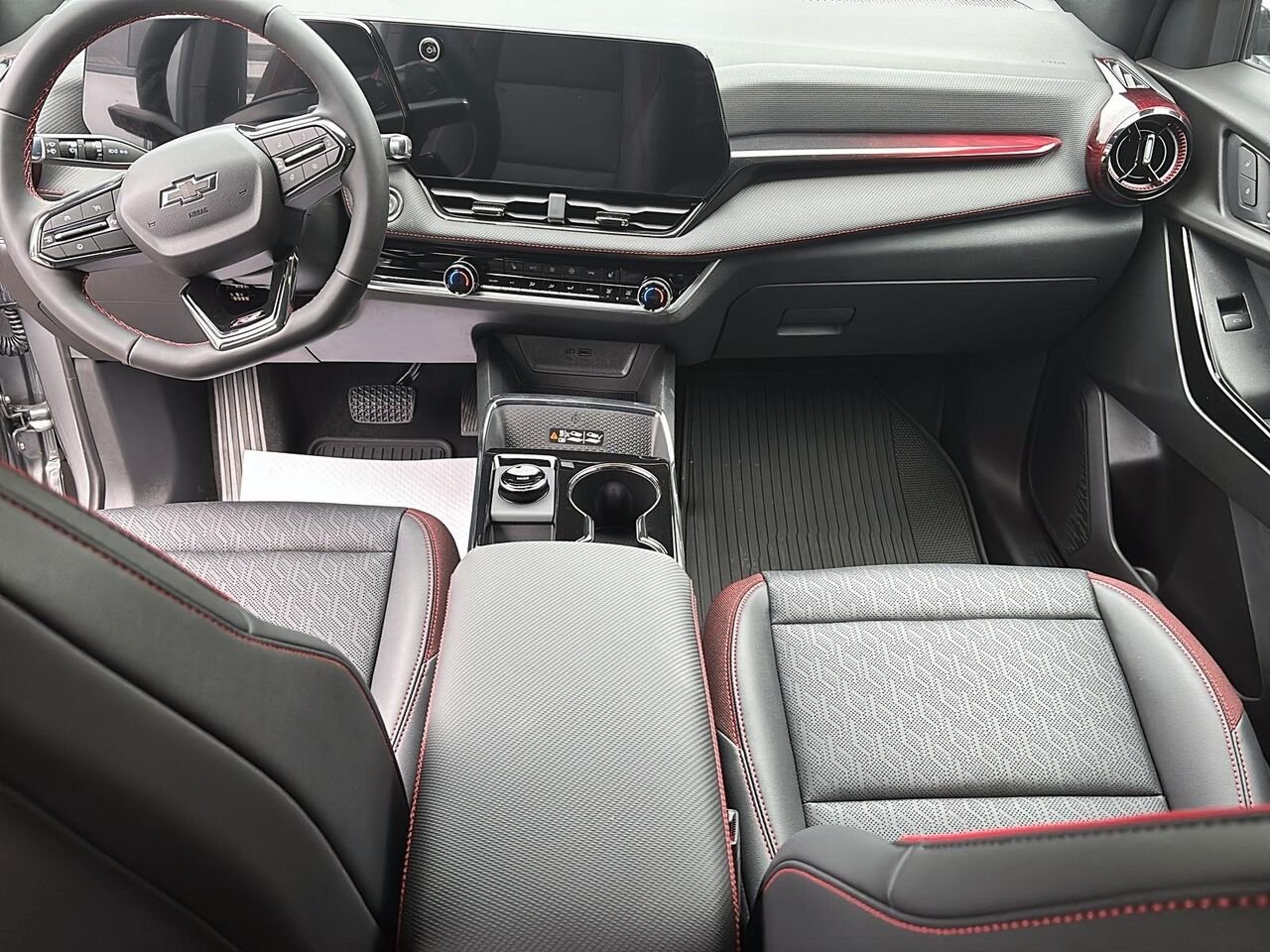 CHEVROLET Equinox RS TI 2027 GRIS STERLING METALLISE Saint-Hyacinthe - photo #8