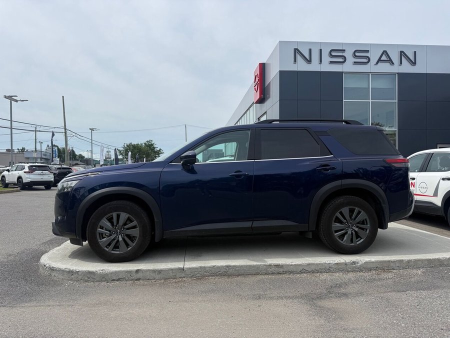 Nissan Pathfinder SV 4RM 2024 Bleu