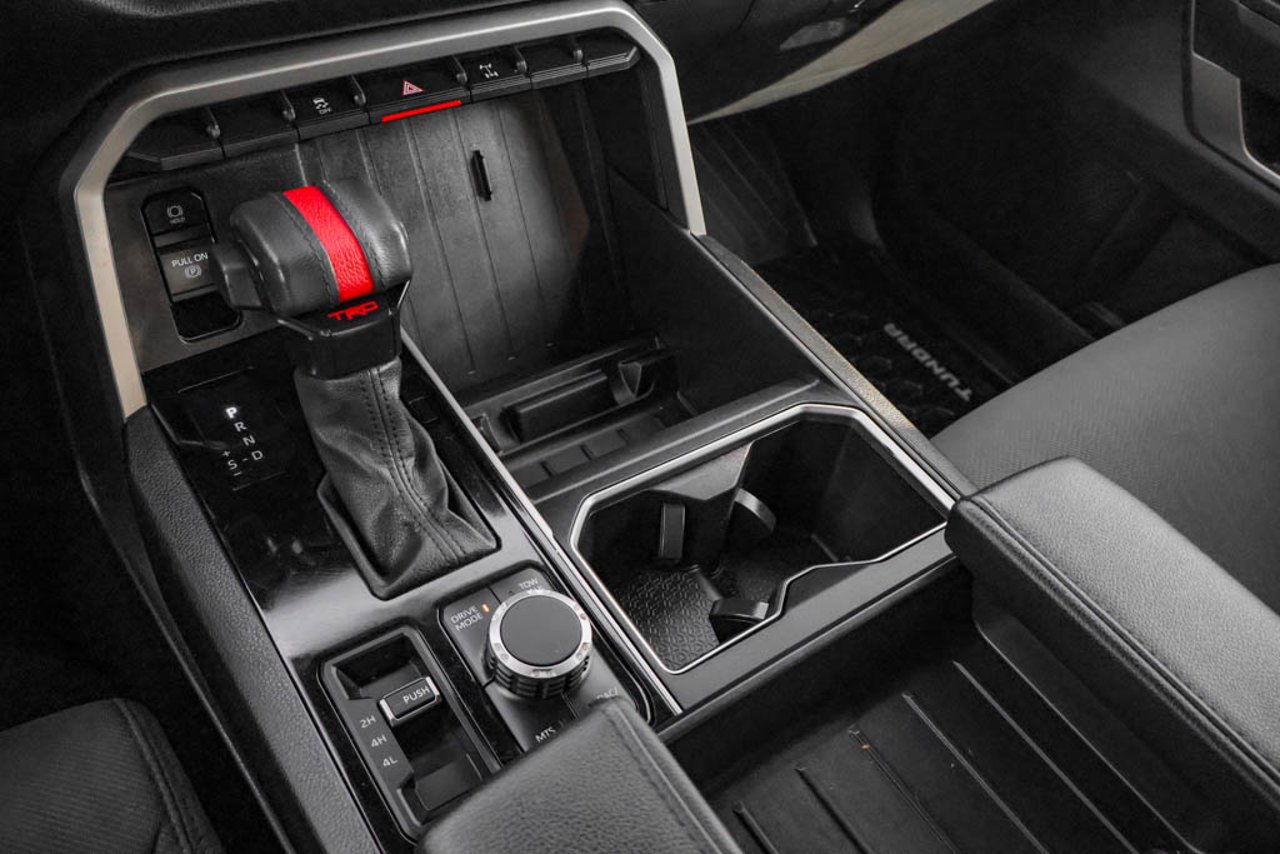 2024 Toyota Tundra 4x4 Crewmax SR Black Sherwood Park - photo #25