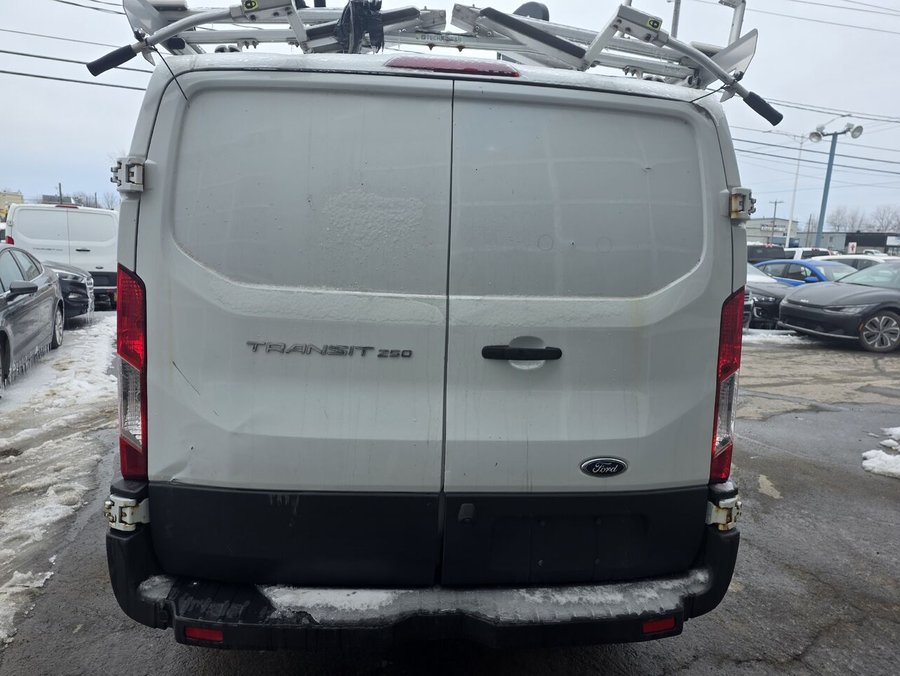 2016 Ford Transit fourgon utilitaire 2016 White