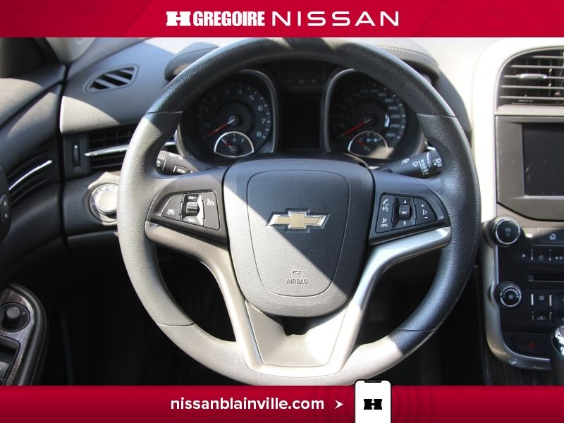 2015 Chevrolet Malibu Black Laval - photo #12