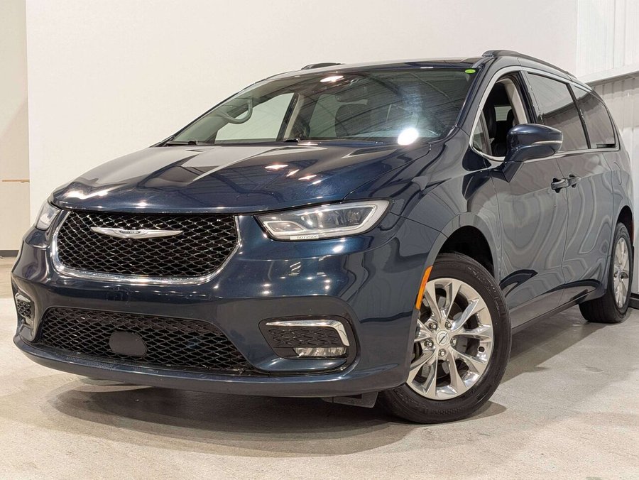 Chrysler Pacifica Touring L AWD 2022 Bleu