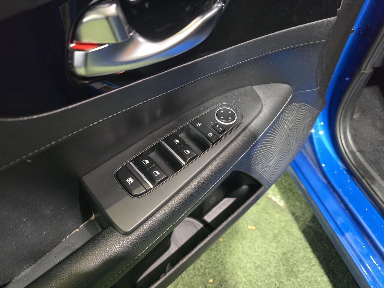 2023 Kia Forte Blue  - photo #11