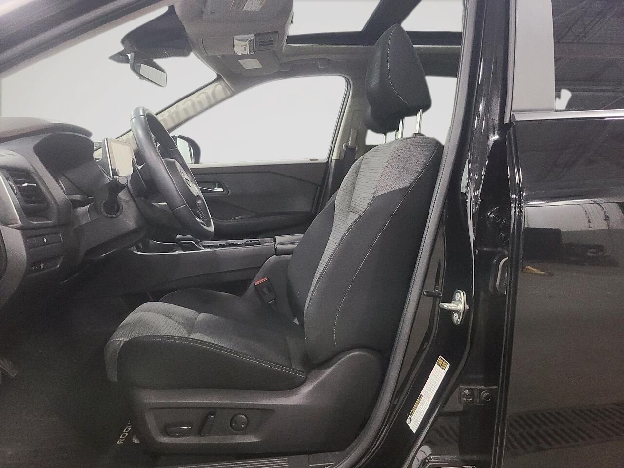2023 Nissan Rogue SV TI Black Québec - photo #11
