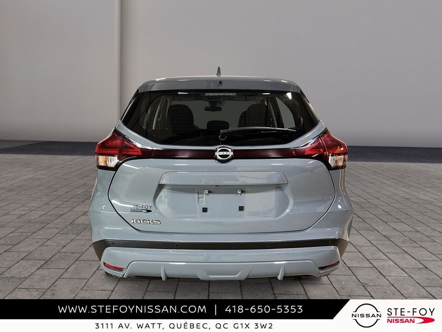 Nissan Kicks S TA S6827 2024 Gris