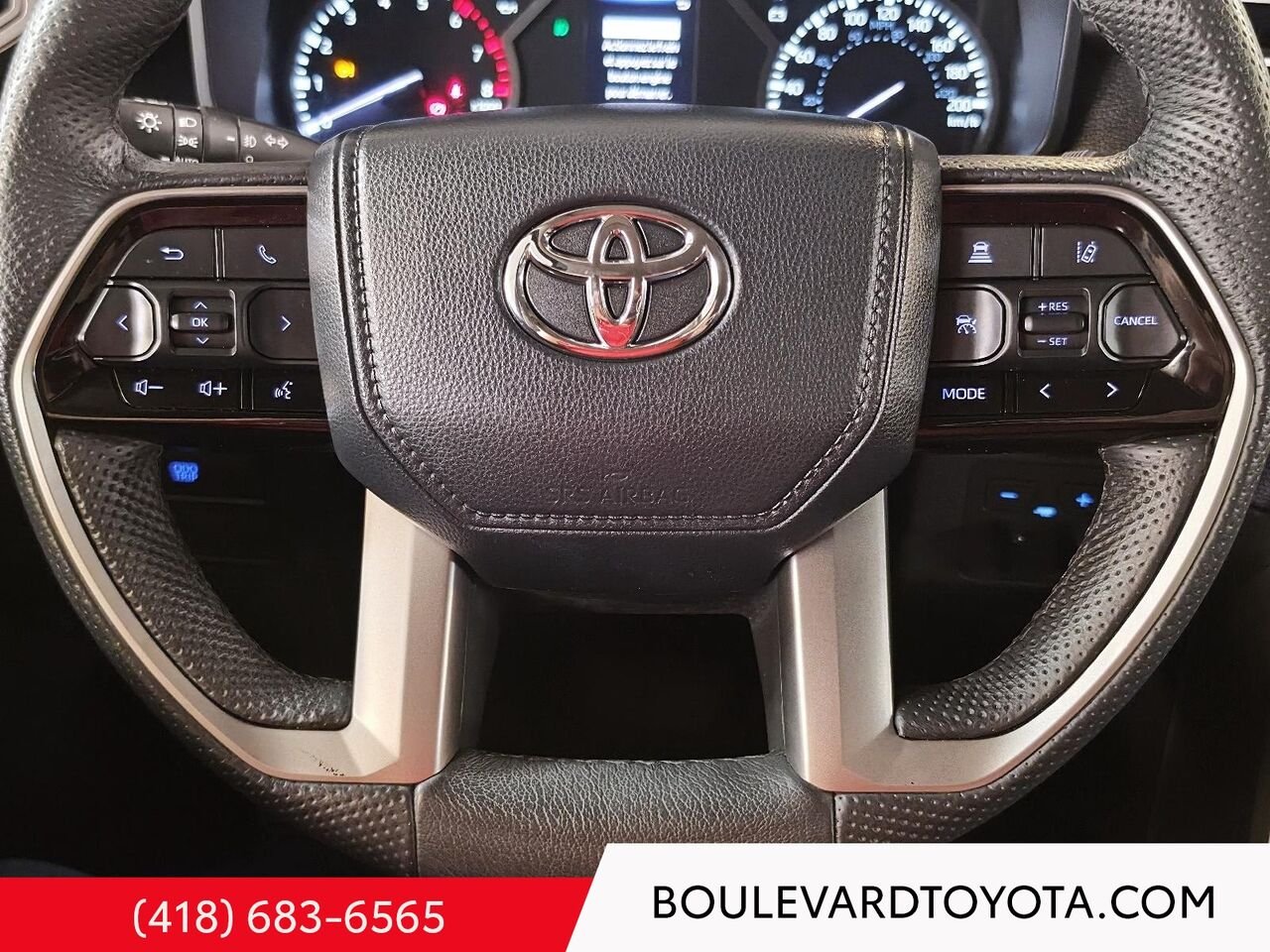 Toyota TUNDRA 550007-41 | SR CREWMAX 4x4 2022 Noir Québec - photo #12