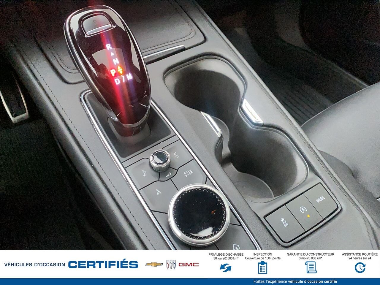2024 CADILLAC XT4 SPORT Traction intégrale, 4 portes Sport Red Montmagny - photo #13