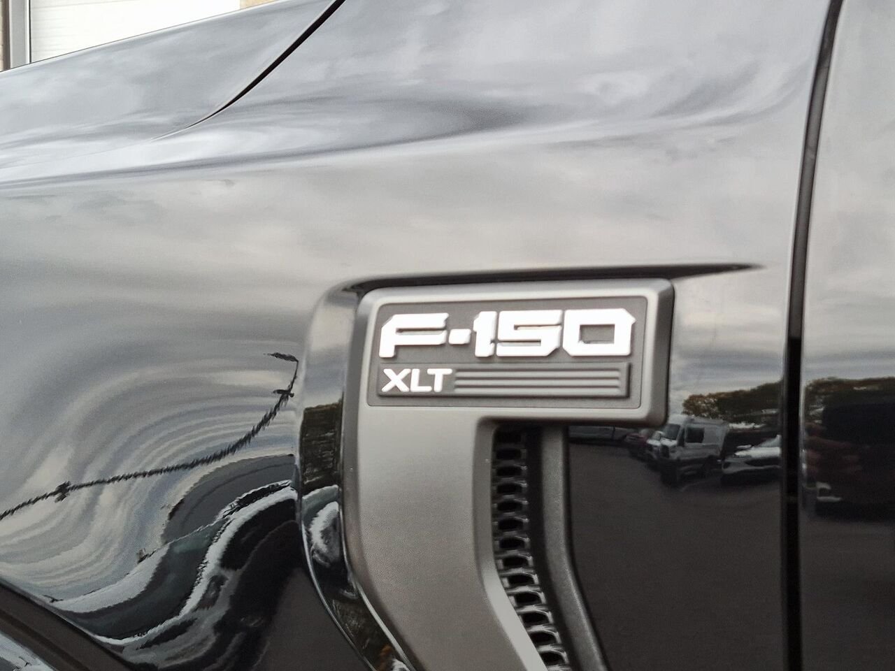 2023 Ford F-150 Black Saint-Jérôme - photo #22