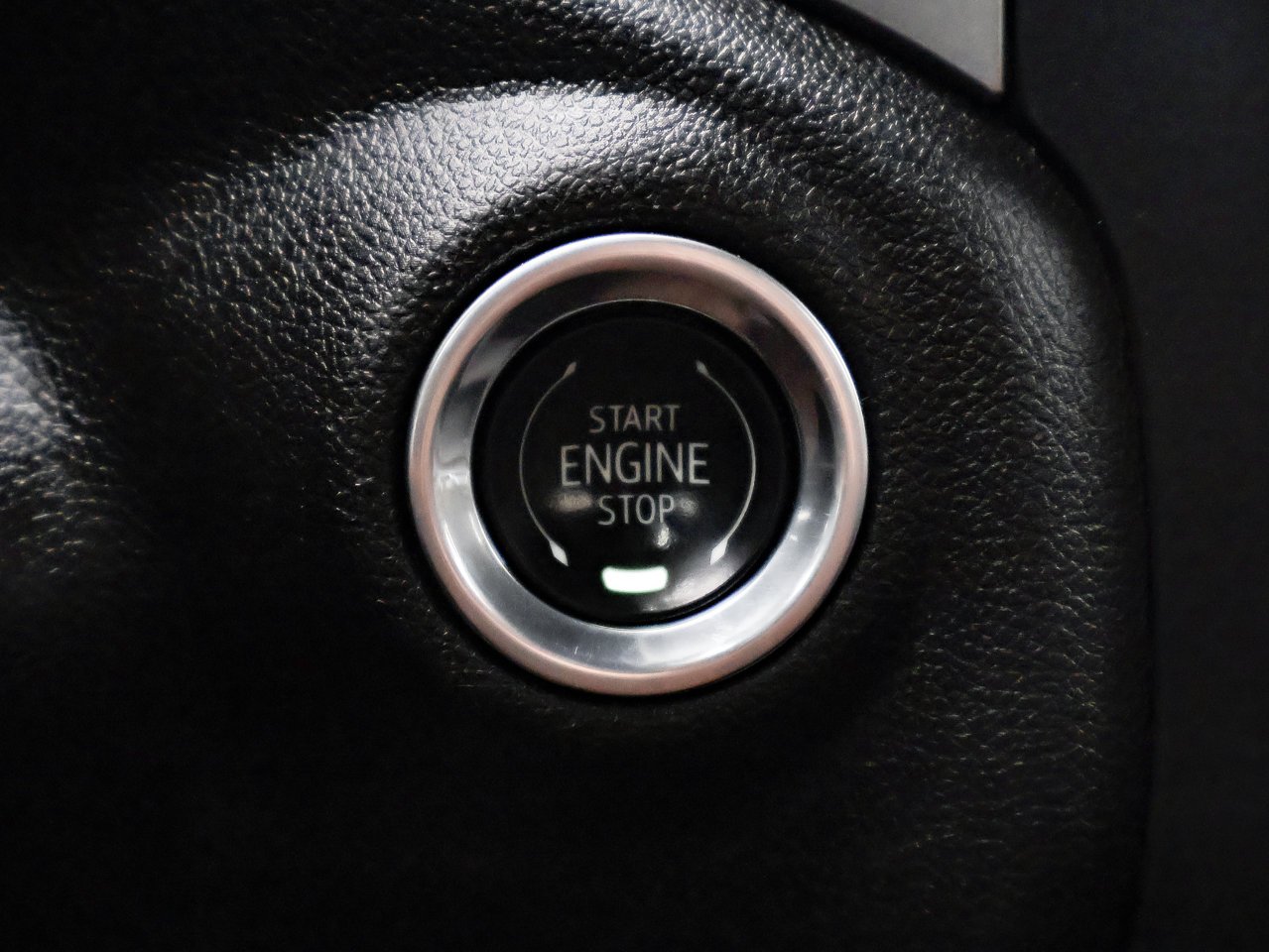 2024 GMC Sierra 1500 4WD Crew Cab 147 Pro Black Sherwood Park - photo #21