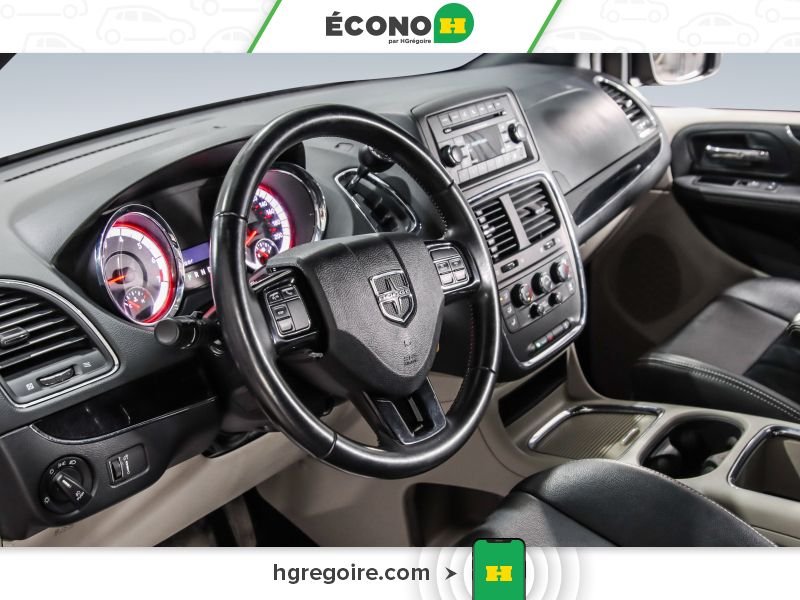 2018 Dodge GR Caravan Blue Saint-Eustache - photo #16