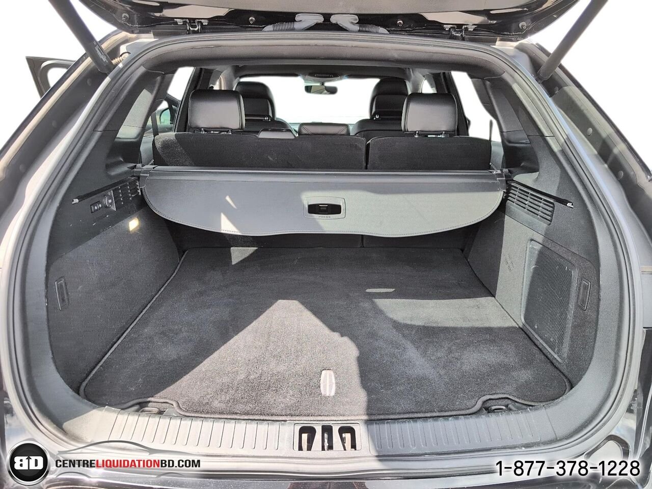 2019 Lincoln Nautilus Select | BD0382 Black Granby - photo #10