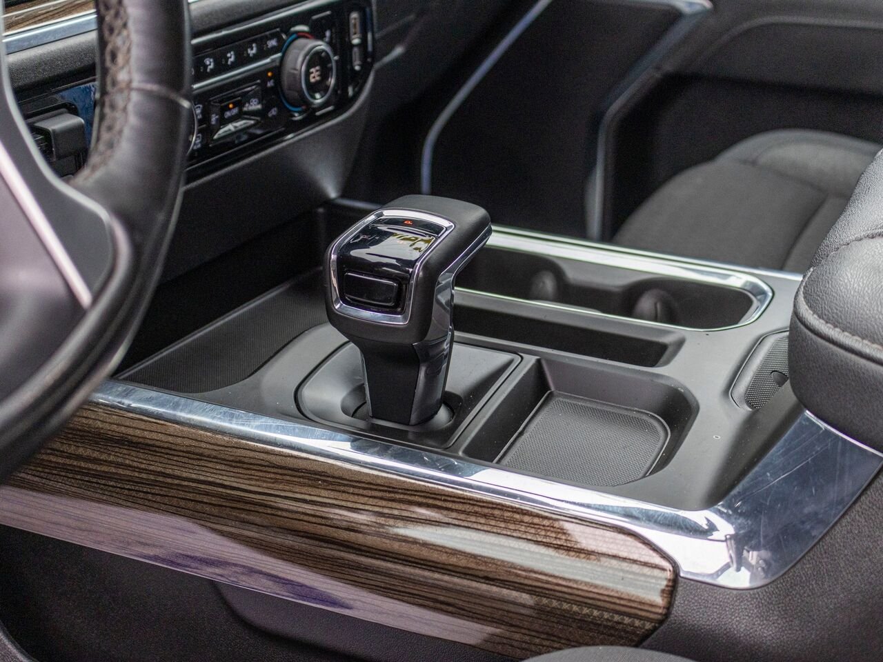 Chevrolet Silverado 1500 LT Trail Boss cabine multiplace 2024 Blanc Châteauguay - photo #17